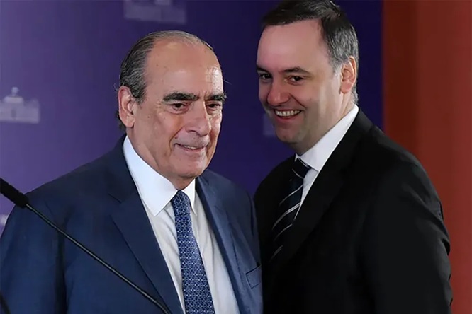 Adorni reemplaza a Francos como jefe de Gabinete